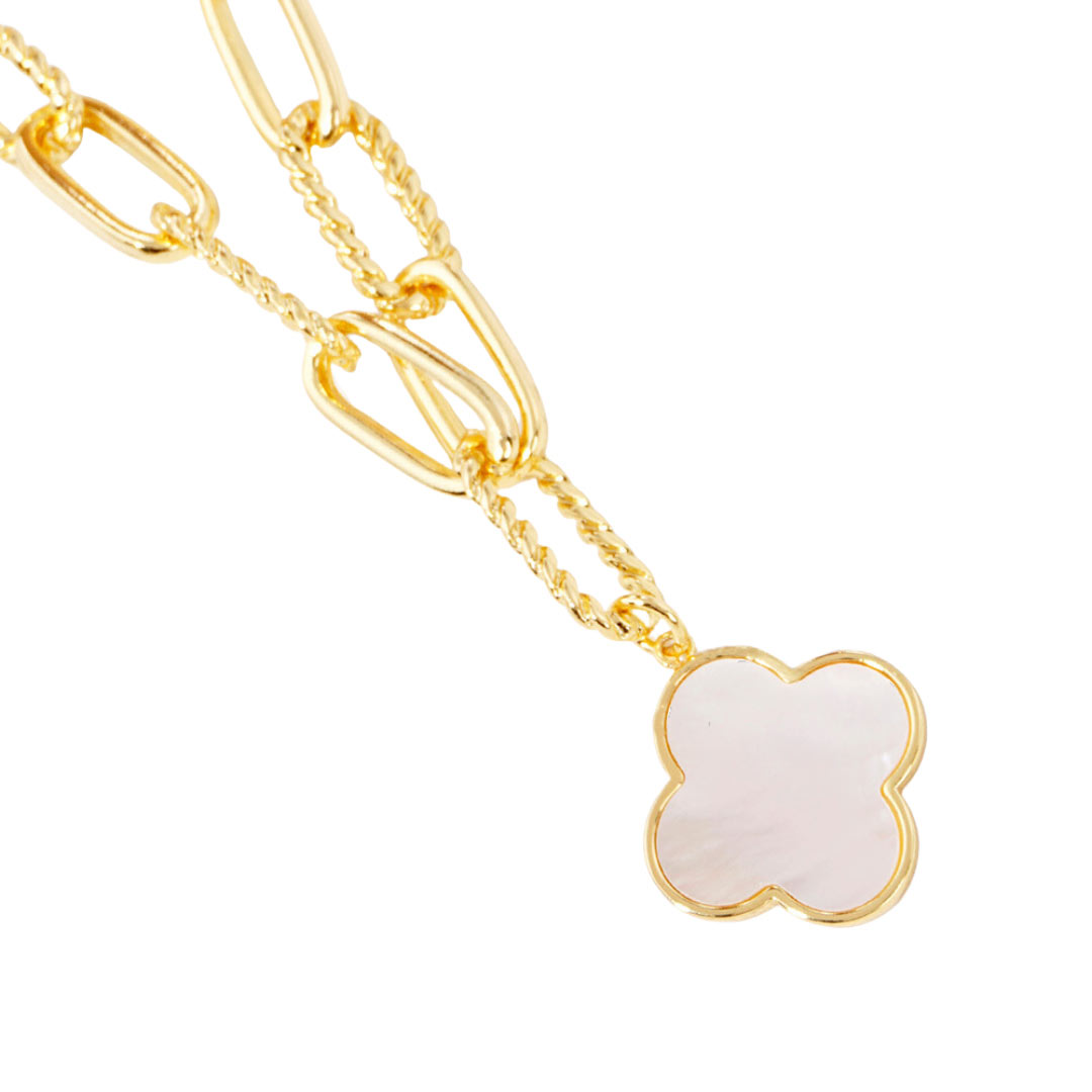 Gold Gold Dipped Mother Of Pearl Quatrefoil Pendant Necklace, turn your neck into a chic fashion statement with this mother-of-pearl pendant necklace! The beautifully crafted design adds a gorgeous glow to any outfit. Perfect Birthday Gift, Anniversary Gift, Mother's Day Gif, or any meaningful occasion.
