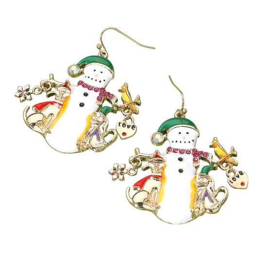Celebrate the season with these charming snowman earrings adorned with cat and dog charms, festive accessories, and playful details. A perfect holiday accessory for pet lovers, these earrings add a whimsical and joyful touch to your Christmas party outfit or gift list.