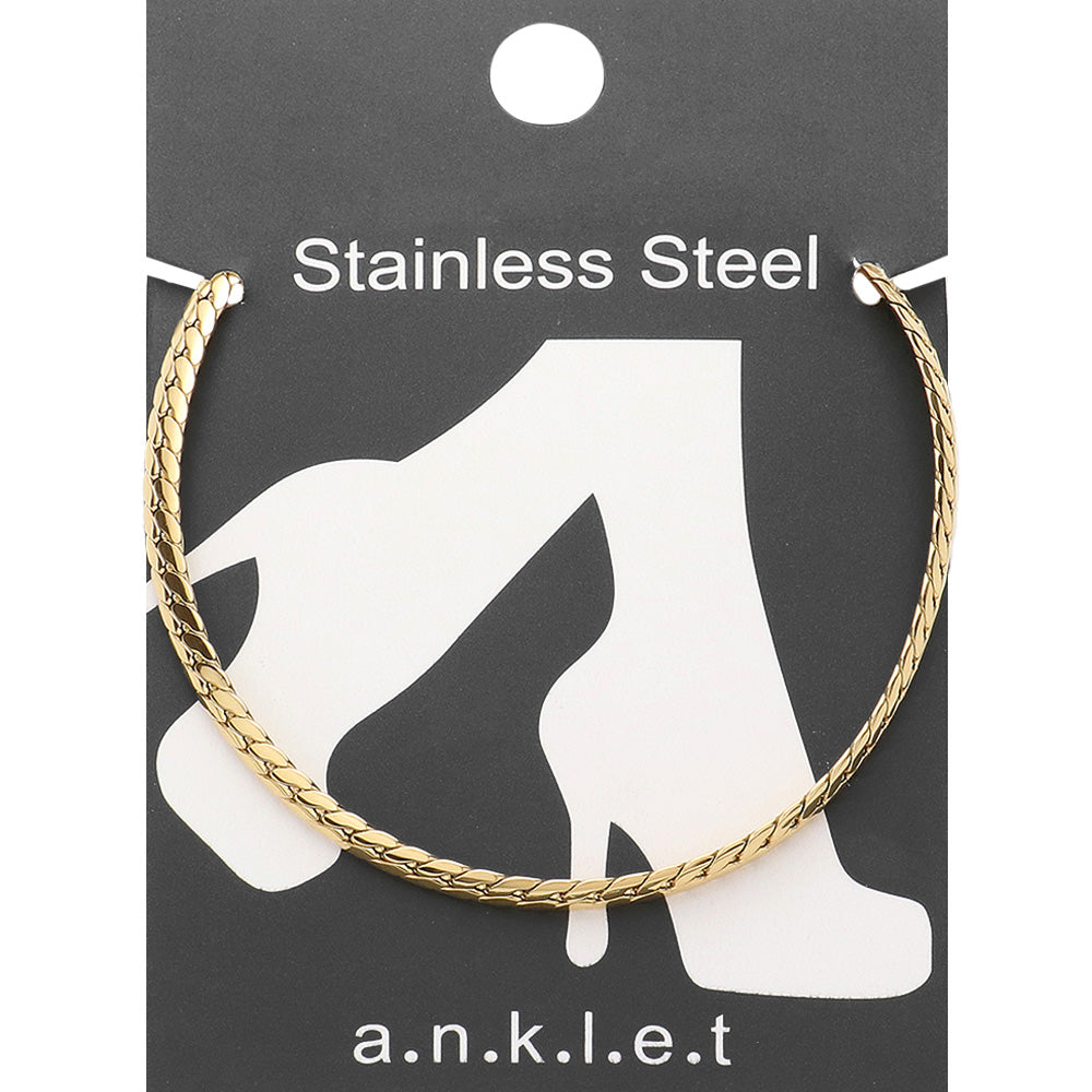 Gold Stainless steel wheat link chain anklet is both stylish and durable. Made from high-quality stainless steel, it is resistant to tarnishing and is suitable for daily wear. Its unique wheat link design adds an elegant touch to any outfit. Upgrade your style with this versatile and long-lasting anklet.