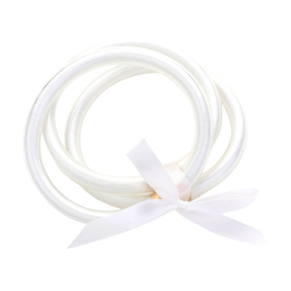 Gold White 3PCS Glitter Jelly Tube Bangle Bracelet, Introduce some sparkle to your accessory collection with our bracelet set. Made with high-quality materials, these bracelets are both durable and eye-catching. This stunning bracelet set is the perfect winter gift, adding a touch of sparkle to your loved ones accessories!