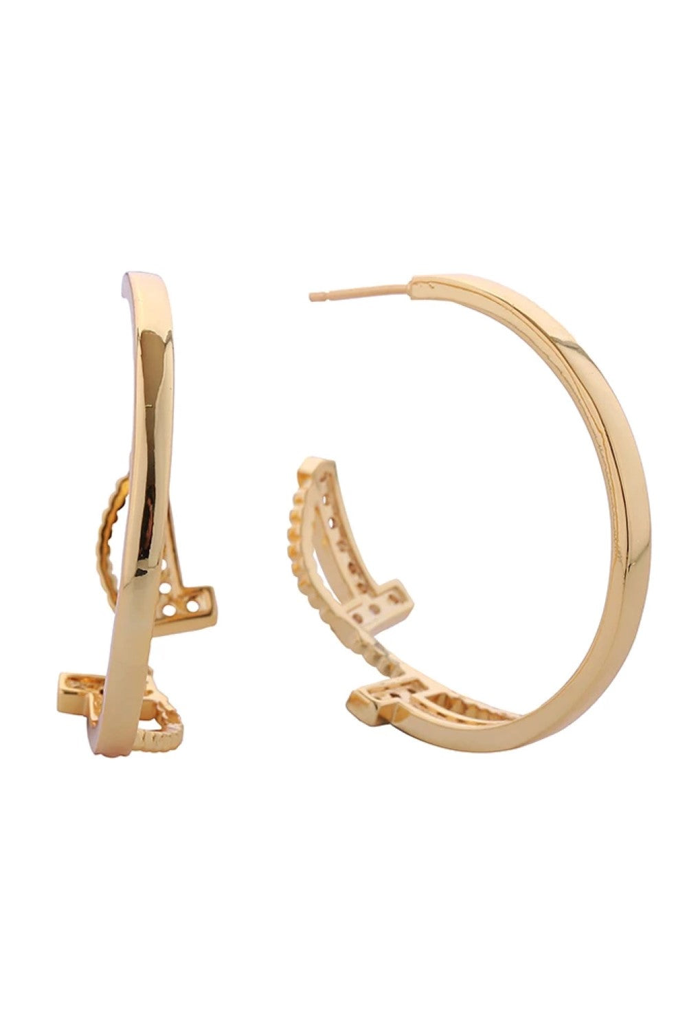 Gold Radiant pavé cubic zirconia sparkles catch the light with every turn of your head in these elegant 14K Gold and White Dipped Post Earrings. Designed for those who love refined sophistication without compromise. Built from durable brass with hypoallergenic properties, these earrings are gentle on sensitive skin while maintaining their lustrous finish. At 3.1cm diameter, they strike the perfect balance substantial enough to make a statement, yet graceful enough for everyday wear.