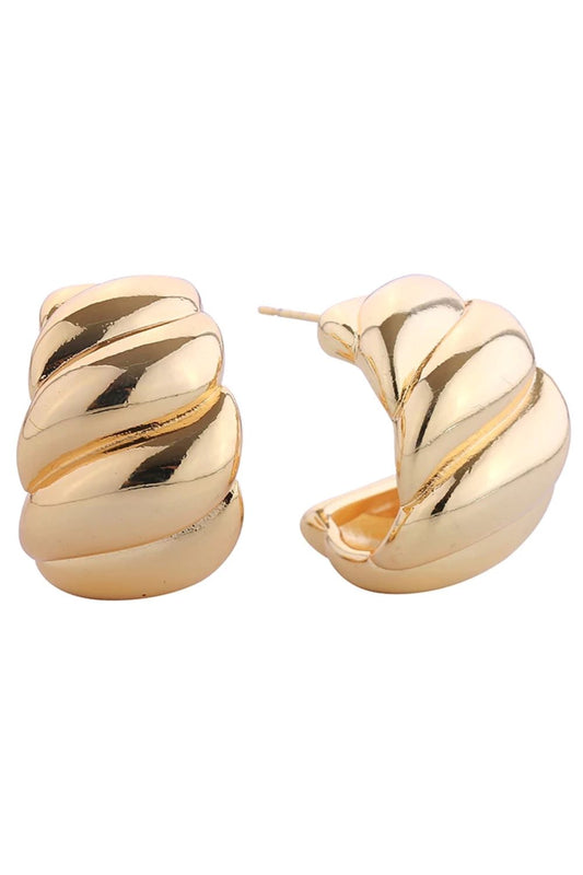 Gold Elegant wave-inspired post earrings crafted in brass with a luxurious 14K gold and white dip finish. Measuring 3.1cm in diameter, these statement pieces offer the perfect balance of bold design and wearable comfort. Hypoallergenic construction makes them ideal for sensitive skin, while lead and nickel compliance ensures safe, worry-free wear. A versatile addition to any jewelry collection.