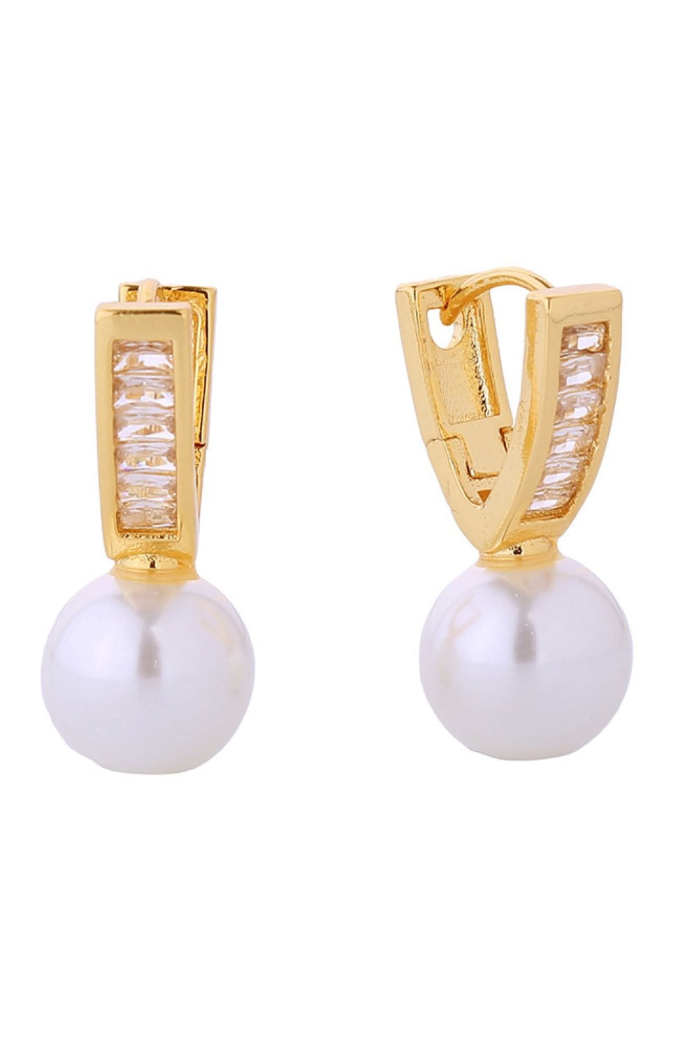 Gold Elegant pearl drop earrings designed for bridesmaids and special occasions. Crafted with 14K gold and white gold dipping over brass, these earrings feature lustrous pearls that catch the light beautifully. Measuring 2.4cm, they offer a delicate yet noticeable presence. Hypoallergenic construction ensures comfort for sensitive skin, while lead and nickel compliance guarantees safety and peace of mind. Expertly made in Korea with attention to quality craftsmanship.