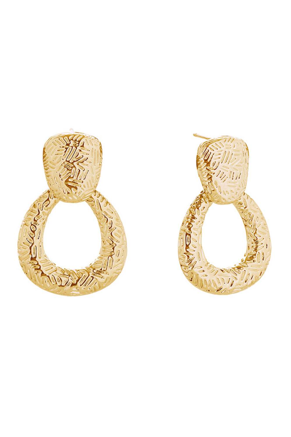 Gold Elevate your everyday elegance with these timeless door knocker post earrings. Crafted from hypoallergenic brass with a luxurious 14K gold or white gold dip finish, these 3.3cm earrings deliver sophisticated style without compromise. Lead and nickel compliant for sensitive skin, made with precision in Korea. A versatile essential that transitions seamlessly from day to night.