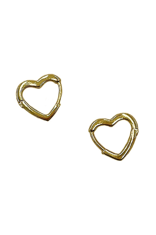 Gold Delicate and timeless, these 14K gold dipped huggie hoops offer everyday elegance in a compact 1.4cm diameter. Crafted from hypoallergenic brass, they're gentle on sensitive ears while delivering a luxurious gold finish. Lead and nickel compliant for peace of mind. Perfect for layering or wearing solo, these versatile earrings transition seamlessly from day to night.