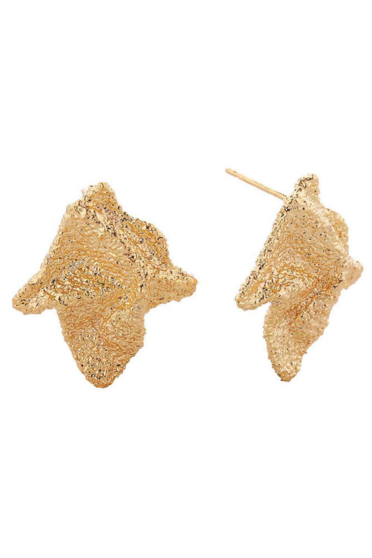 Gold Elevate your everyday look with these stunning 14K Gold/White Dipped Grain Texture Crinkle Post Earrings. Crafted from hypoallergenic brass, these earrings feature a beautiful textured crinkle design that catches the light beautifully. With a generous 2.7cm diameter, they make a subtle yet sophisticated statement. Designed with sensitive skin in mind, they're lead and nickel compliant, ensuring comfort and safety for all-day wear. Perfect for those seeking quality jewelry that combines style with peace