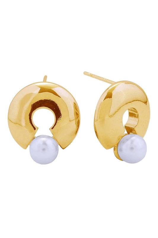 Gold Timeless sophistication meets everyday comfort with these 14K Gold/White Dipped Stellar Pearl Post Earrings. Each pair features genuine pearls set in quality brass, delivering a luxurious look that works for any occasion. At 1.6cm diameter, these petite studs strike the perfect balance between noticeable and understated. Hypoallergenic construction protects sensitive skin, while lead and nickel compliance guarantees safe wear for the whole family. A versatile essential that pairs beautifully with any s