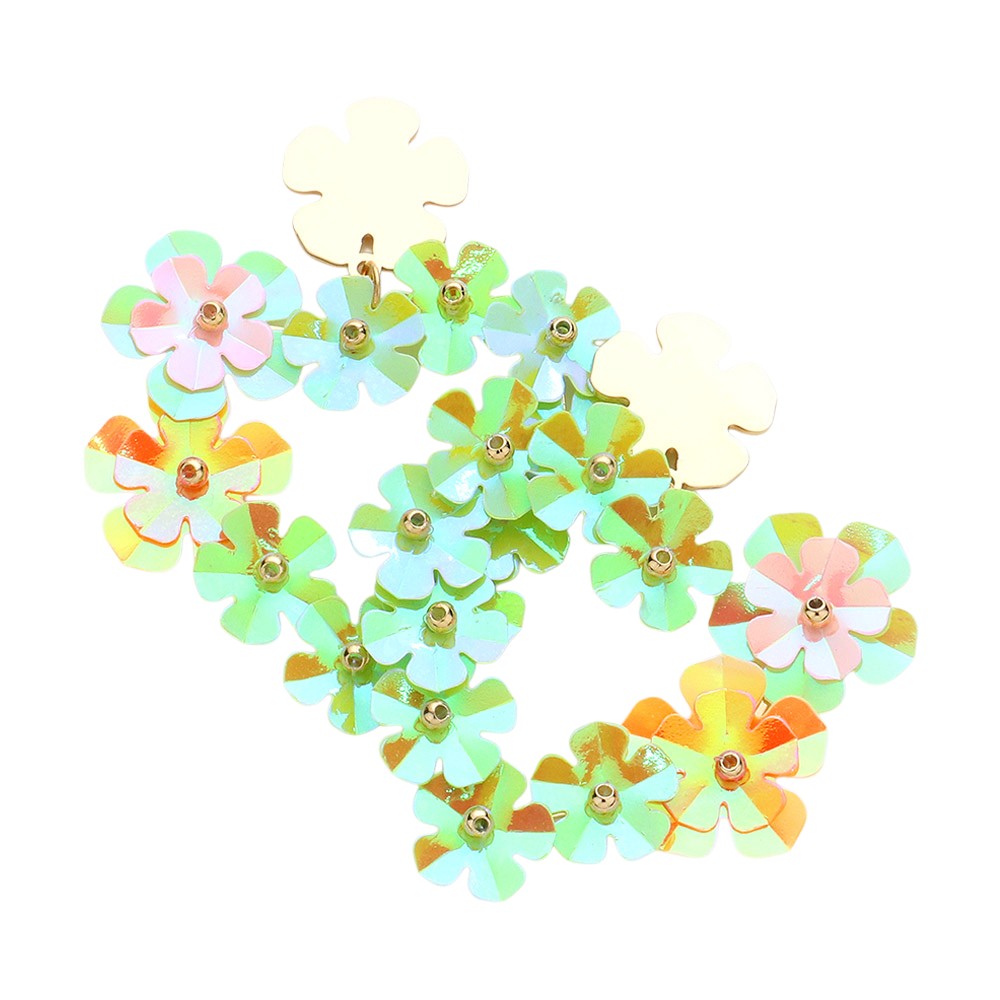 Green Flower Cluster Heart Dangle Earrings&nbsp;are a delicate and feminine addition to your jewelry collection. Featuring a beautiful cluster of flowers, these earrings will add a touch of elegance and charm to any outfit. Made with high-quality materials, they are lightweight and comfortable to wear all day long. Elevate your style with the Flower Cluster Heart Dangle Earrings.