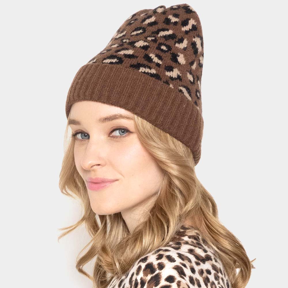 Brown Leopard Patterned Ribbed Cuff Beanie Hat
