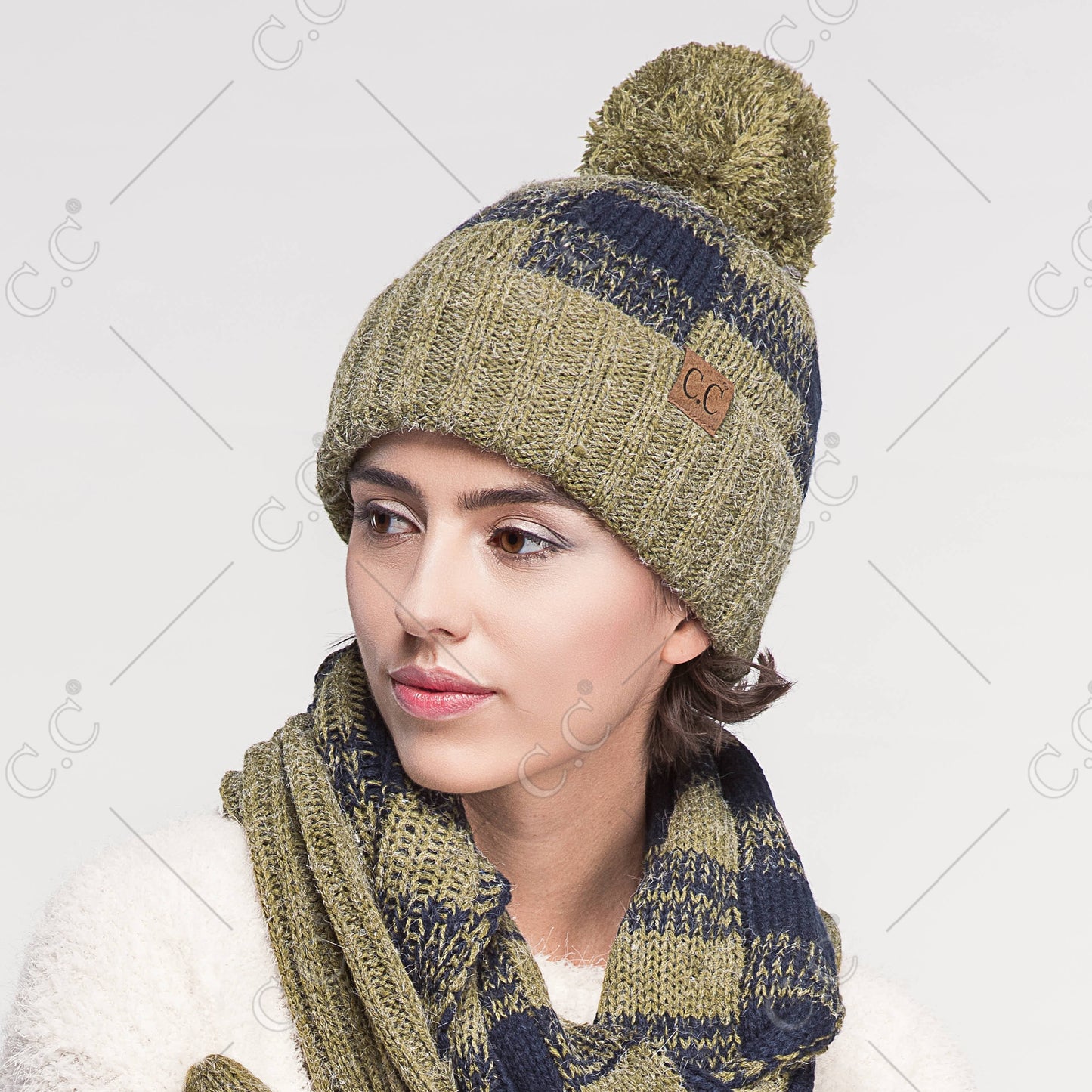 C.C Buffalo Check Pattern Beanie Hat With Fuzzy Lining