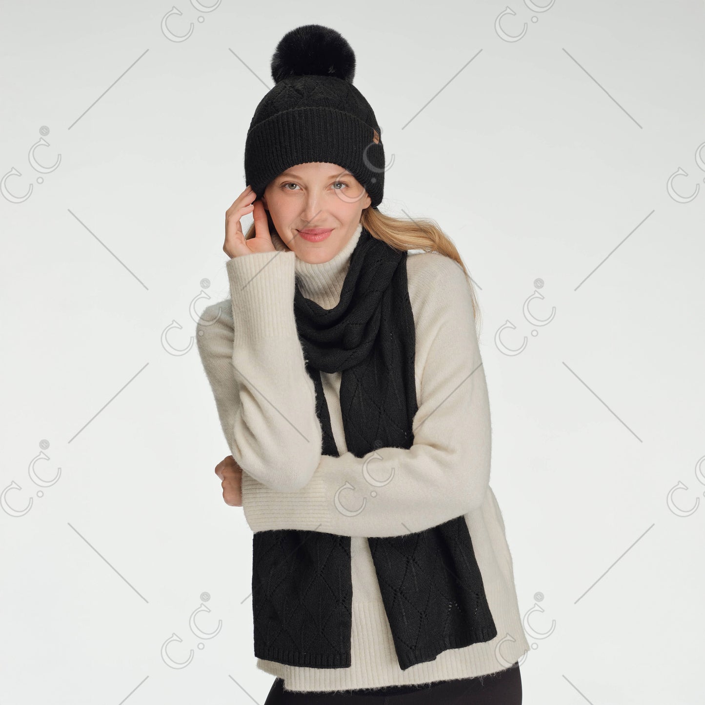 C.C Leaf Pattern Scarf
