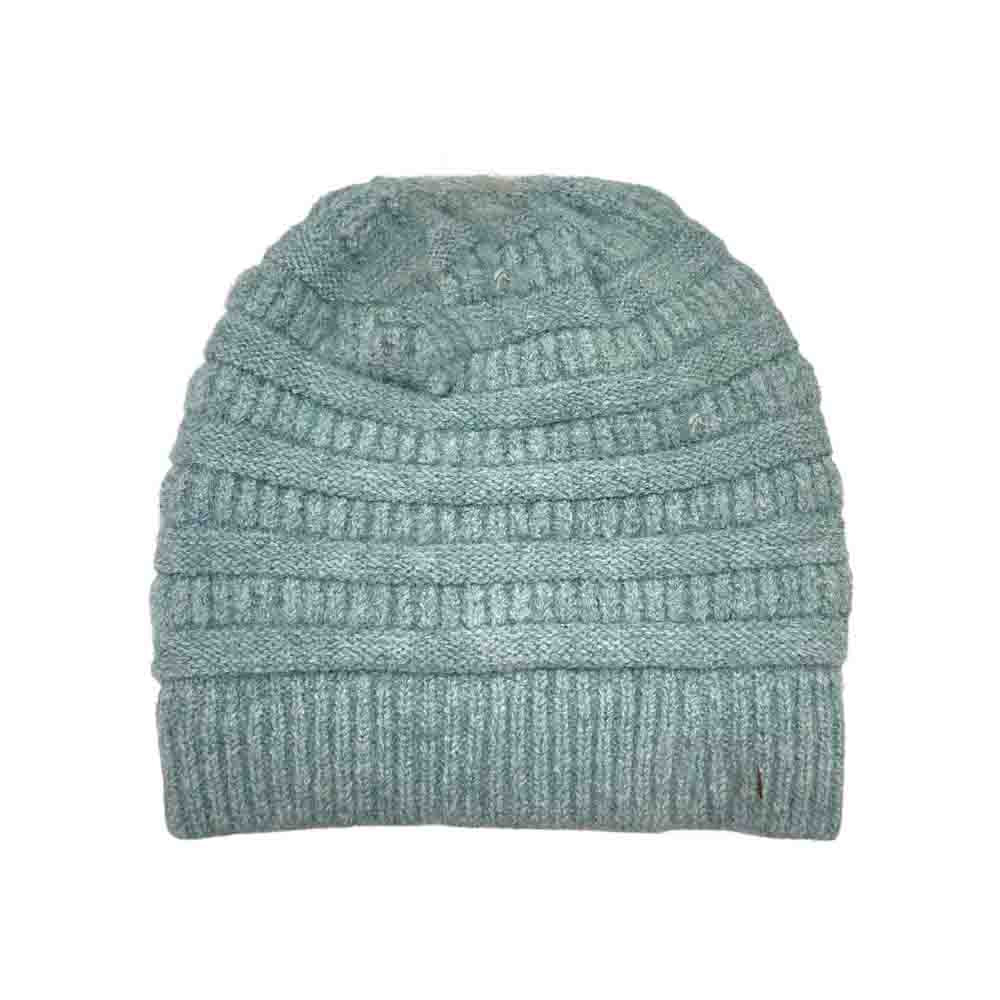 HeatherMint Fuzzy Lined Mixed Soft Yarn Beanie offers superior insulation through its expertly blended soft yarn construction and plush fuzzy lining. Designed to deliver warmth without sacrificing comfort, this beanie is ideal for cold weather conditions. Its mixed yarn fabric ensures durability and a flexible fit, making it a reliable choice for both outdoor adventures and daily wear.