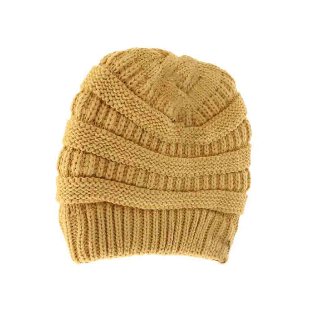 HoneyMustard Classic Fuzzy Lined CC Beanie combines timeless style with exceptional warmth. Crafted with a soft, fuzzy interior lining, it provides superior insulation against cold weather while maintaining a comfortable fit. Its versatile design complements any outfit, making it an essential accessory for chilly days. Durable and breathable, this beanie ensures lasting comfort for everyday wear. Ideal for outdoor activities or casual use, it offers dependable protection from the elements without sacrificin