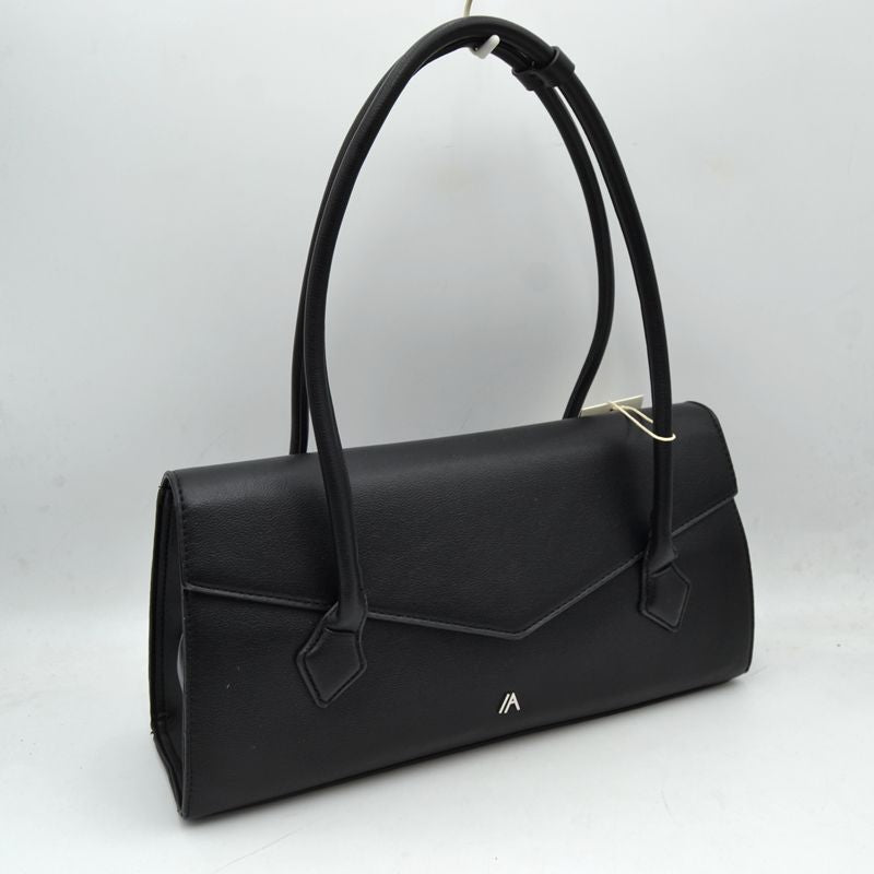 Minimalist Structured Shoulder Bag with Envelope Flap - Black - Shoulder Bag