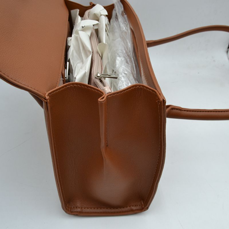 Minimalist Structured Shoulder Bag with Envelope Flap - Shoulder Bag