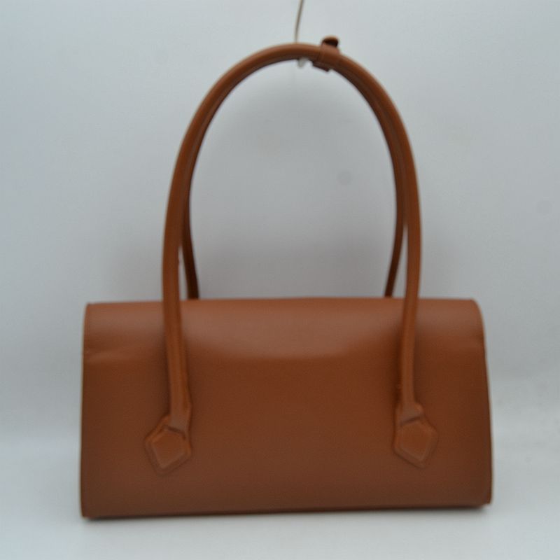 Minimalist Structured Shoulder Bag with Envelope Flap - Shoulder Bag