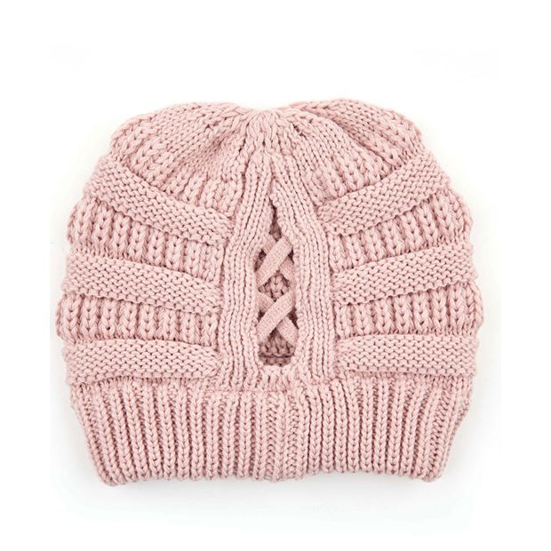 Indi Pink Criss-Cross Knit C.C Beanie blends stylish design with practical warmth. Crafted with a unique criss-cross knit pattern, it provides enhanced insulation and a comfortable fit. Ideal for cold weather, this beanie offers both functionality and a sophisticated look for everyday wear. Durable and easy to care for, it’s an excellent accessory for layering during chilly seasons.