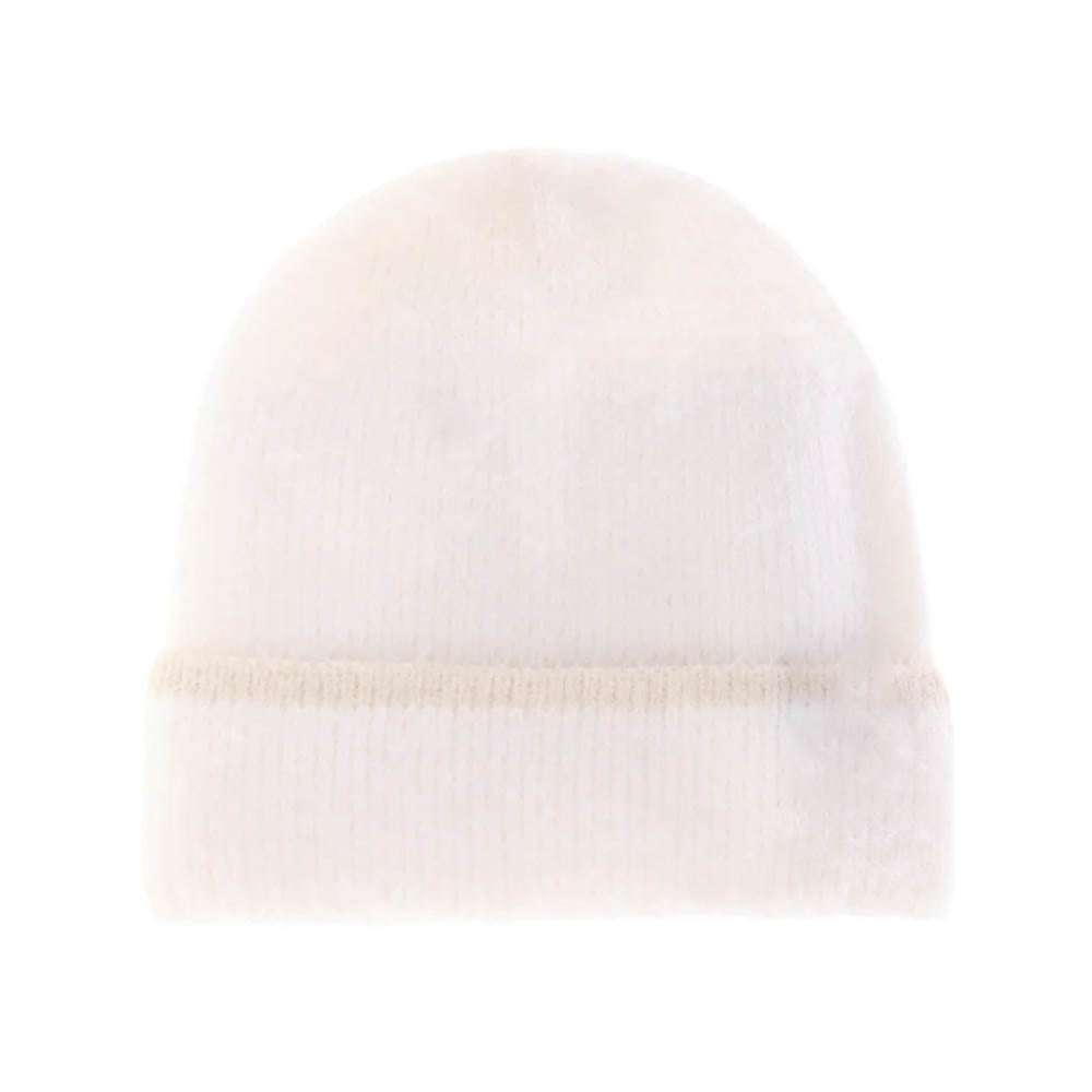 Ivory Soft Feather Yarn Striped Cuff C.C Beanie combines advanced knit technology with premium feather-soft yarn for superior insulation and comfort. Featuring carefully designed stripes on the cuff, this beanie offers both visual appeal and a secure fit. Its lightweight yet durable construction makes it an expert choice for cold-weather protection without compromising breathability. Ideal for professionals and enthusiasts seeking reliable warmth with a sleek, understated style. 