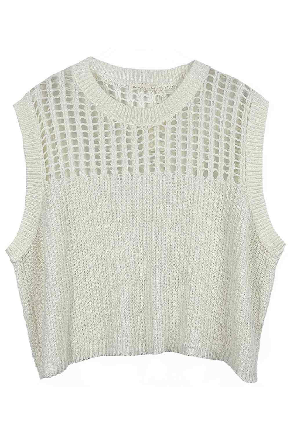 Ivory Effortless layering meets artisan charm with this chest blocked crochet poncho. Crafted from soft, durable 100% acrylic, it drapes beautifully over your shoulders with relaxed, comfortable proportions (18.9" x 22.4"). The textured crochet weave and chest blocking detail add visual interest to any outfit, making it perfect for casual days or cozy evenings. Easy to care for and versatile enough to pair with everything from jeans to dresses.