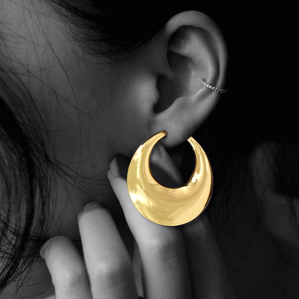 Madeline Love Gold Bold Metal Hoop Earrings