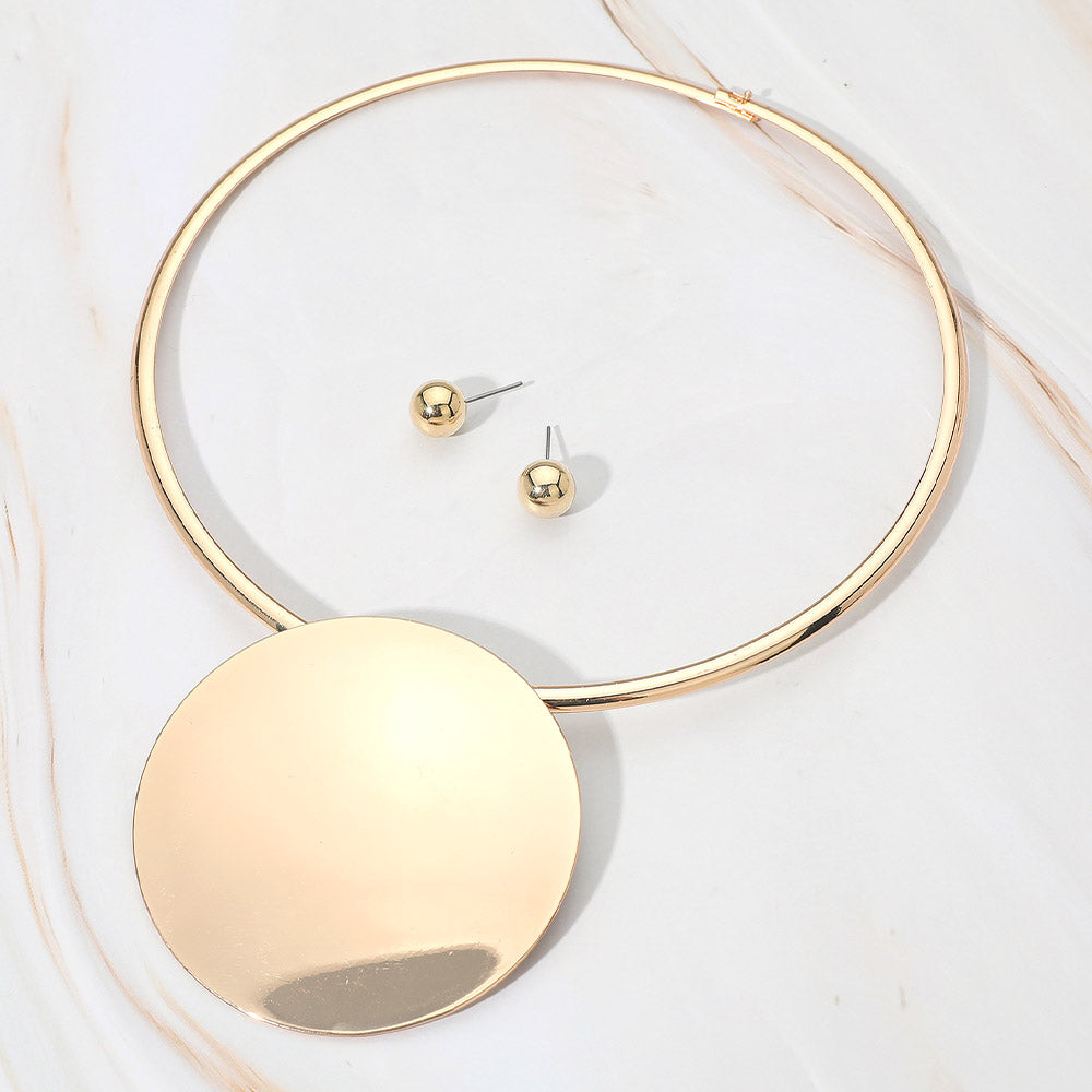Madeline Love Gold Bold Sleek Modern Round Plate Necklace