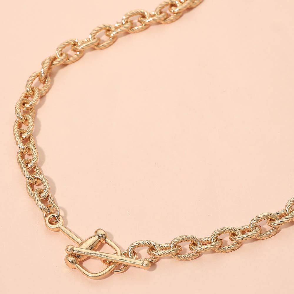 Madeline Love Worn Gold Twisted Link Toggle Chunk Chain Necklace - Necklaces