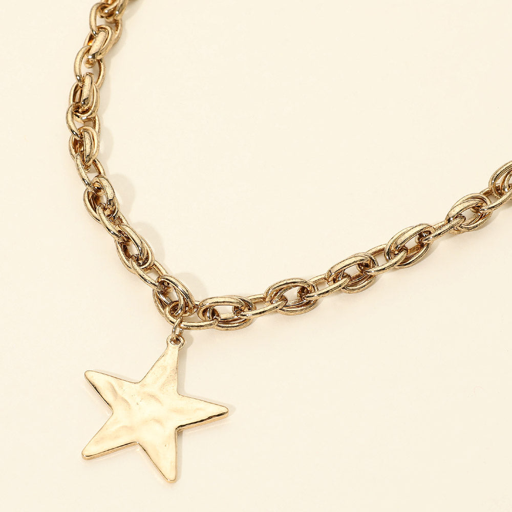 Madeline Love Antique Gold Hammered Metal Star Pendant Chunky Chain Necklace