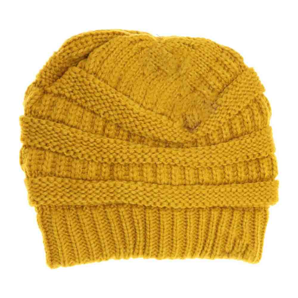 Mustard Classic Fuzzy Lined CC Beanie combines timeless style with exceptional warmth. Crafted with a soft, fuzzy interior lining, it provides superior insulation against cold weather while maintaining a comfortable fit. Its versatile design complements any outfit, making it an essential accessory for chilly days. Durable and breathable, this beanie ensures lasting comfort for everyday wear. Ideal for outdoor activities or casual use, it offers dependable protection from the elements without sacrificing sty