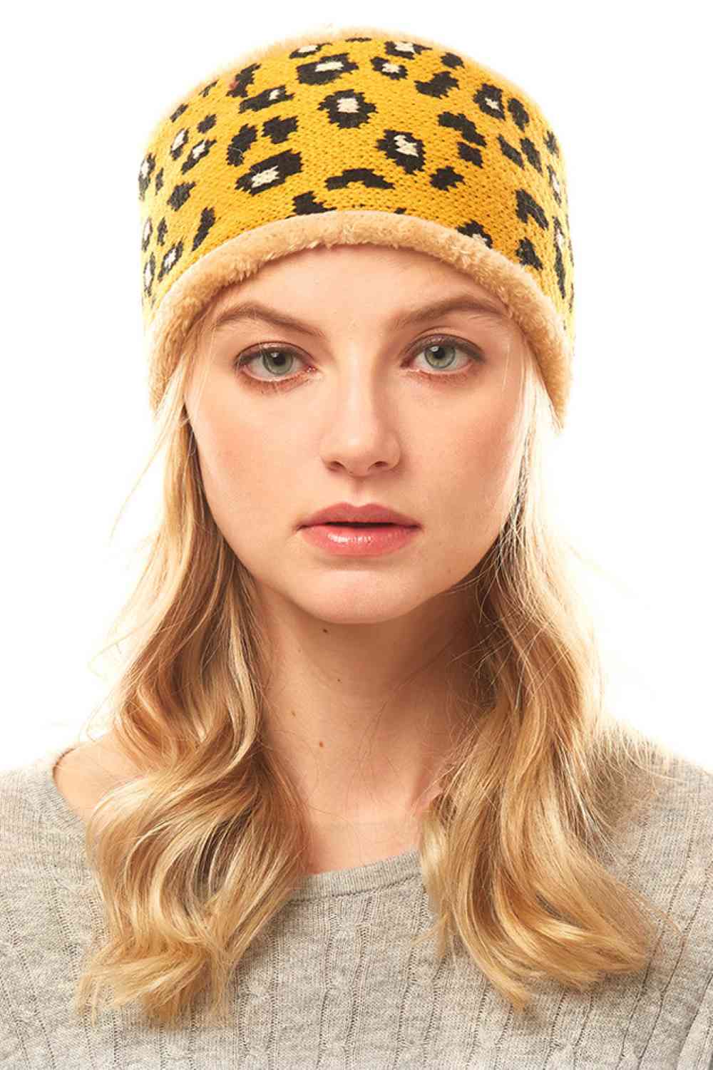 Mustard Stay stylish with this eye-catching Leopard Print Headband. Crafted from a comfortable blend of 50% polyester and 50% acrylic, this versatile accessory measures 4" x 10" and fits one size. Perfect for keeping hair in place while adding a bold fashion statement to any outfit. Whether you're heading to the gym, running errands, or just want an instant style upgrade, this headband delivers both function and flair.
