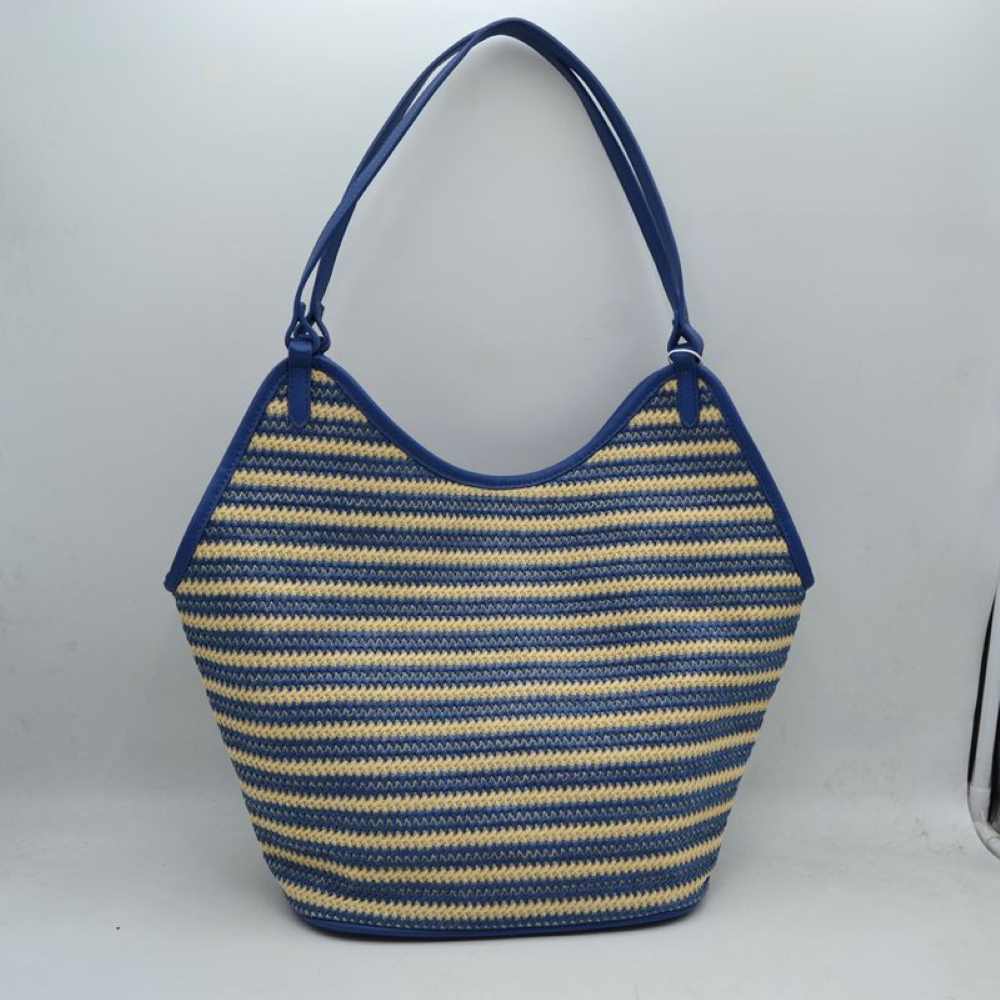Navy Bring a splash of maritime elegance to your seasonal wardrobe with this chic, spacious striped tote. Merging a breezy seaside vibe with structured everyday functionality, this handbag is your go-to companion for beach days, farmers market runs, or sunny weekend getaways.