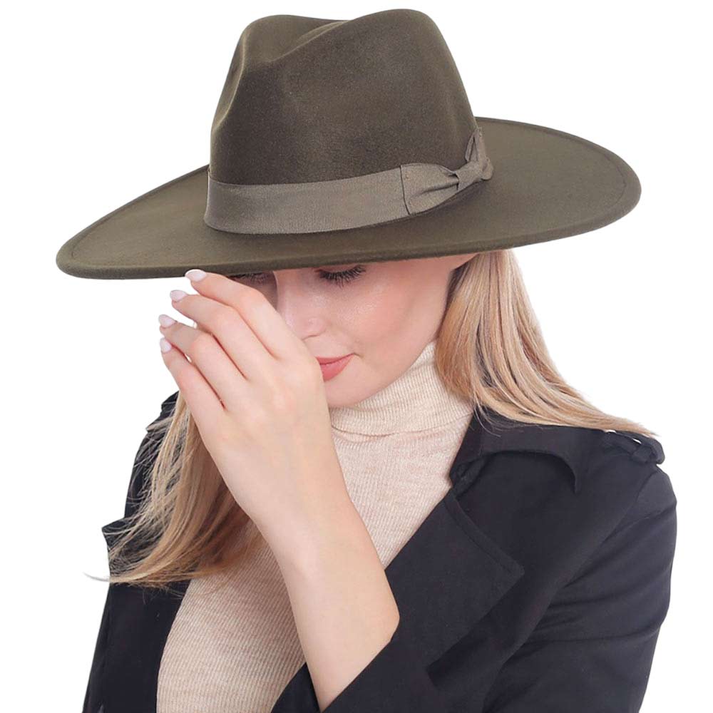 Olive Green Trendy Bow Band Pointed Solid Panama Hat, a beautiful & comfortable Panama hat is suitable for summer wear to amp up your beauty & make you more comfortable everywhere. Perfect for keeping the sun off your face, neck, and shoulders. It's an excellent gift item for your friends & family or loved ones this summer.