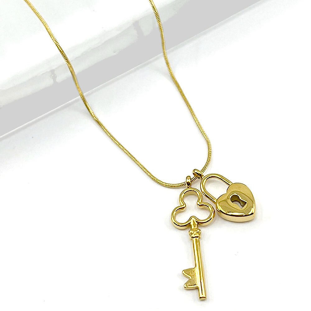 Madeline Love Gold Stainless Steel Heart Lock Clover Key Pendant Necklace - Hair Accessories