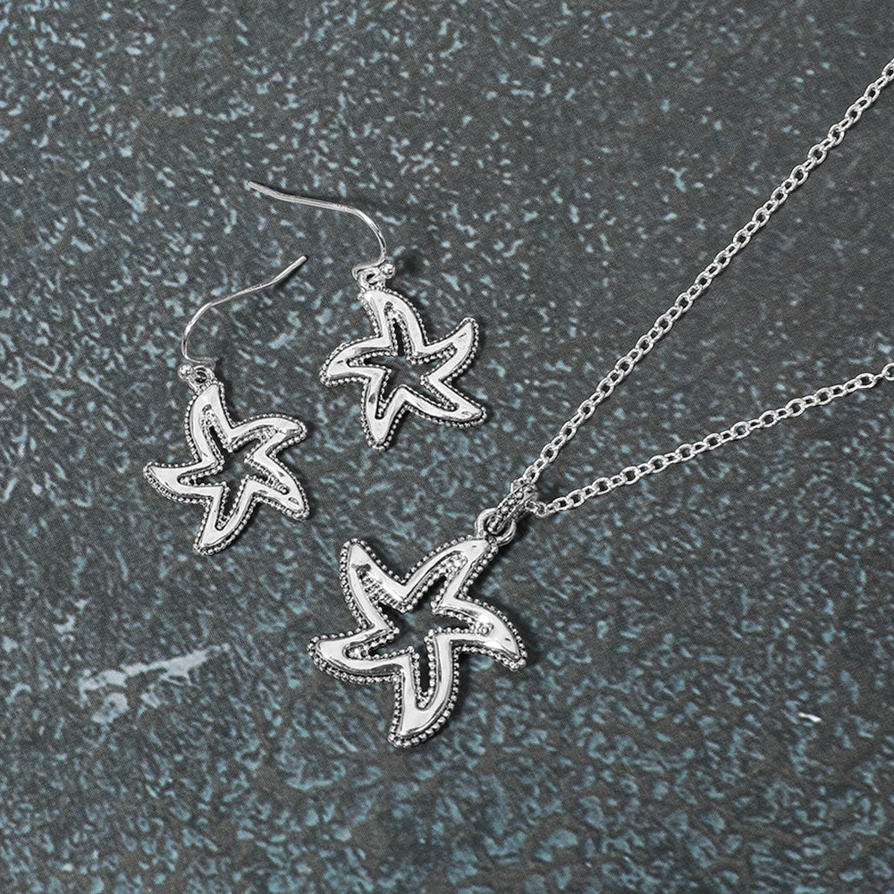 Antique Silver Antique Metal Starfish Pendant Necklace