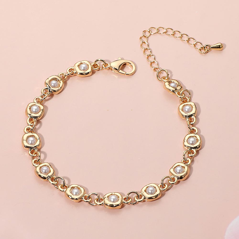 Madeline Love Cream, Gold Pearl Cluster Link Chain Bracelets