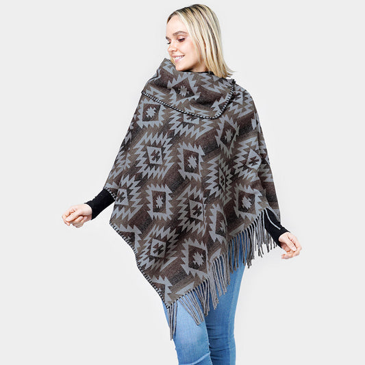 Gray Western Pattern Tassel Poncho