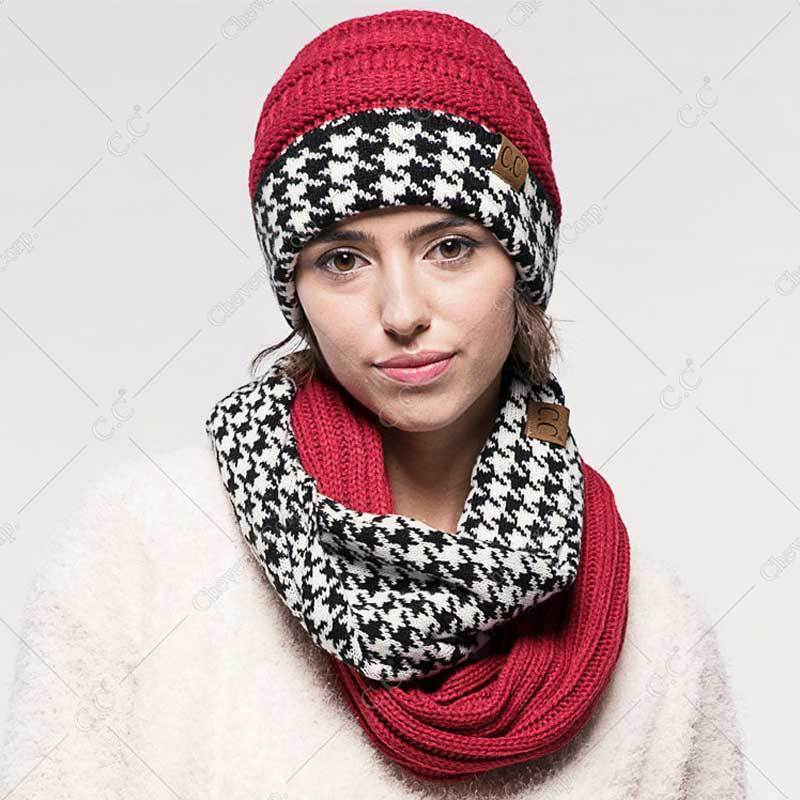C.C Knitted Infinity Scarf Half Houndstooth / Half Solid