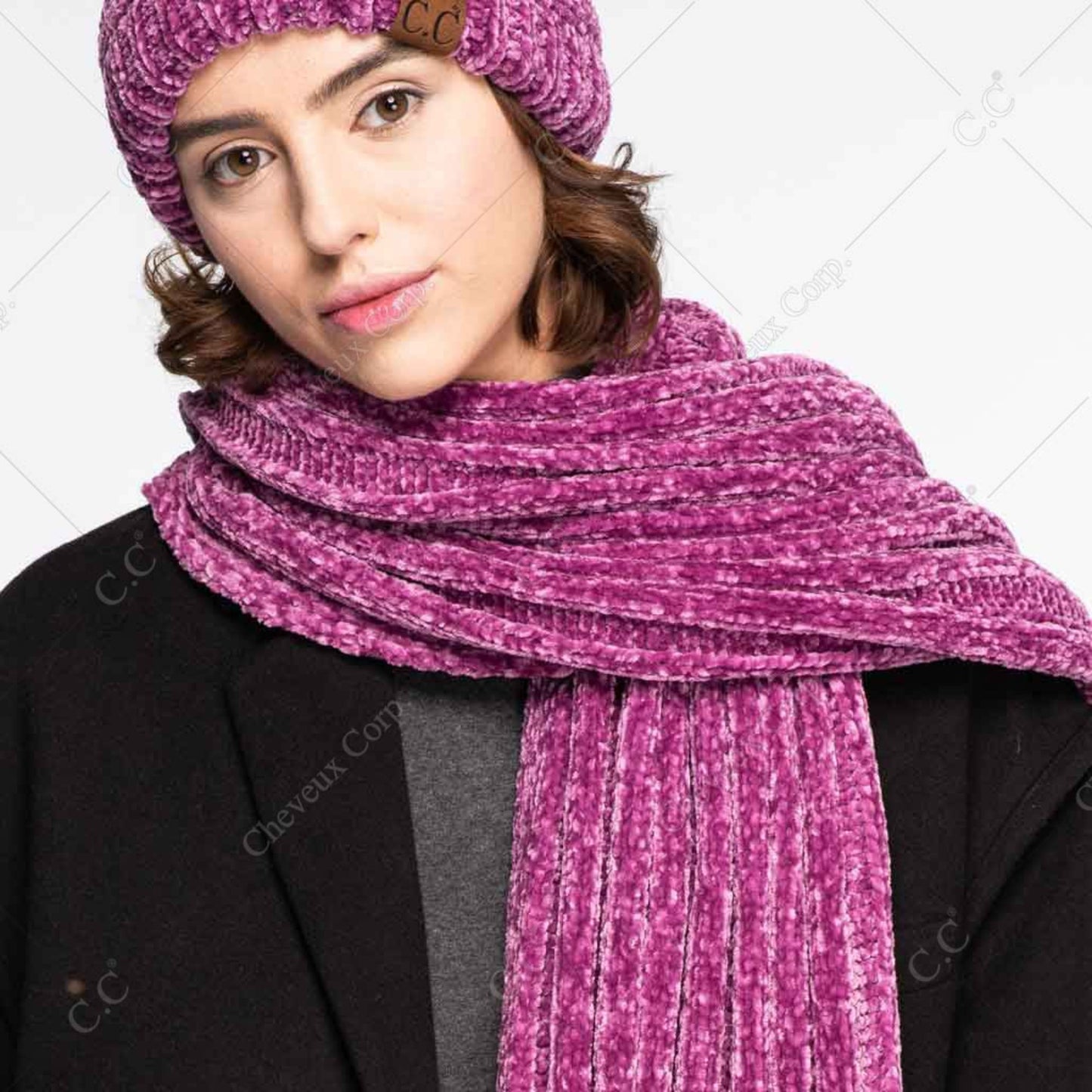 C.C Ribbed Chenille Scarf