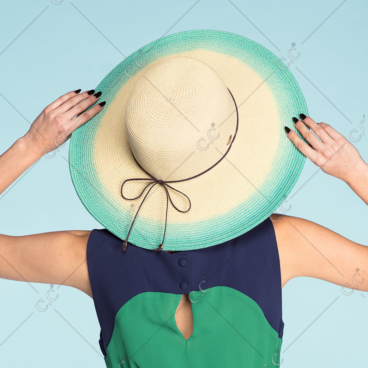 C.C Ombre Brim Hat 80% Paper Straw 20% Polyester