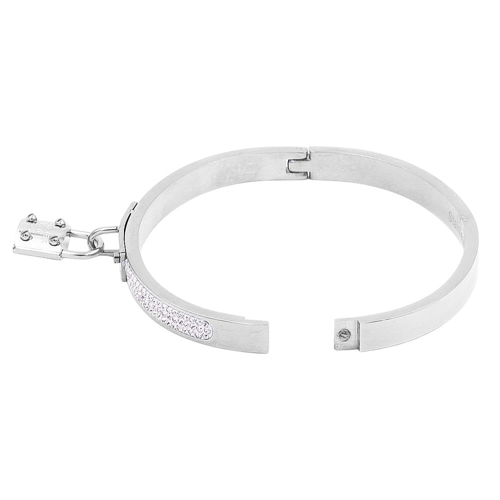 Silver FOREVER LOVE Metal Lock Charm Stainless Steel Evening Bracelet exudes elegance and sophistication. Made of durable stainless steel, it features a charming lock design that symbolises everlasting love. The perfect accessory for any evening event, this bracelet adds a touch of class to any outfit.
