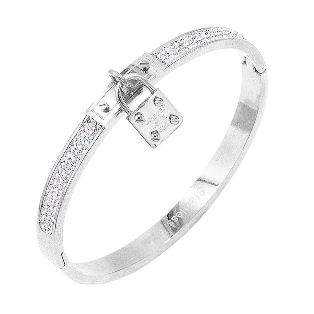 Silver FOREVER LOVE Metal Lock Charm Stainless Steel Evening Bracelet exudes elegance and sophistication. Made of durable stainless steel, it features a charming lock design that symbolises everlasting love. The perfect accessory for any evening event, this bracelet adds a touch of class to any outfit.