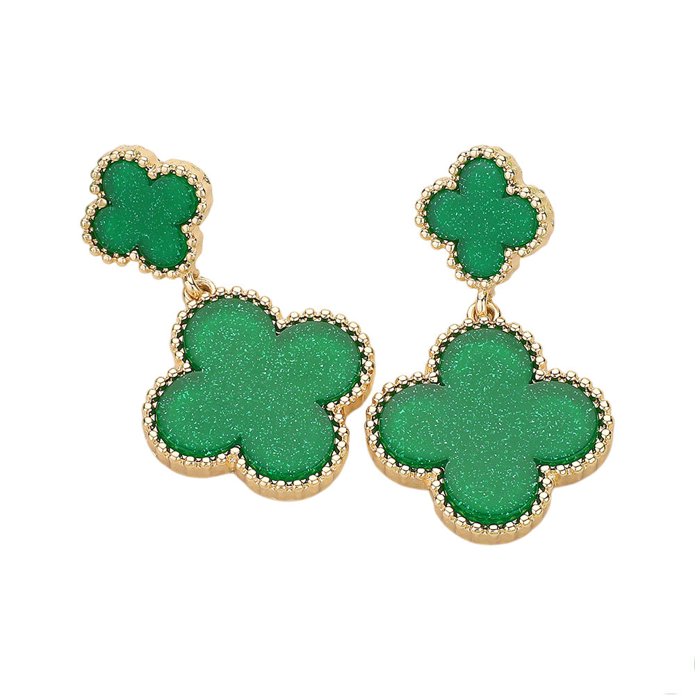 St Patrick's Day Glittered Resin Quatrefoil Dangle Earrings are the perfect accessory to celebrate the holiday in style. Made from high-quality materials, these earrings feature a beautiful quatrefoil design and are adorned with sparkling glitter for a touch of elegance. Add a festive touch to your outfit while showing off your love for St Patrick's Day. 