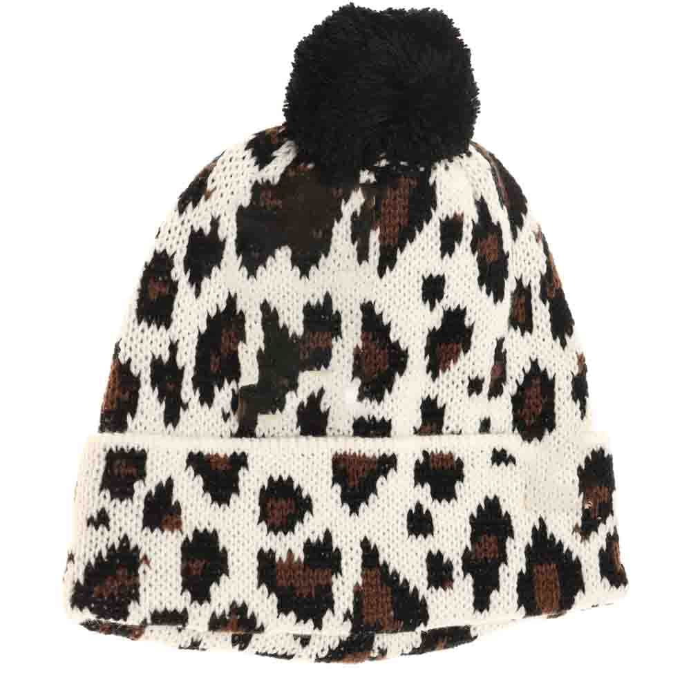 White Baby Leopard Single Pom Beanie offers expert-designed comfort and warmth for your baby. Made from soft, breathable materials, it provides gentle protection against cooler temperatures without compromising delicate skin. The distinctive leopard print and single pom add a stylish touch, blending fashion with function. Its tailored fit ensures secure wear, making it an ideal choice for everyday use or outdoor outings. This beanie combines practical warmth with a trendy design for your baby's comfort and 