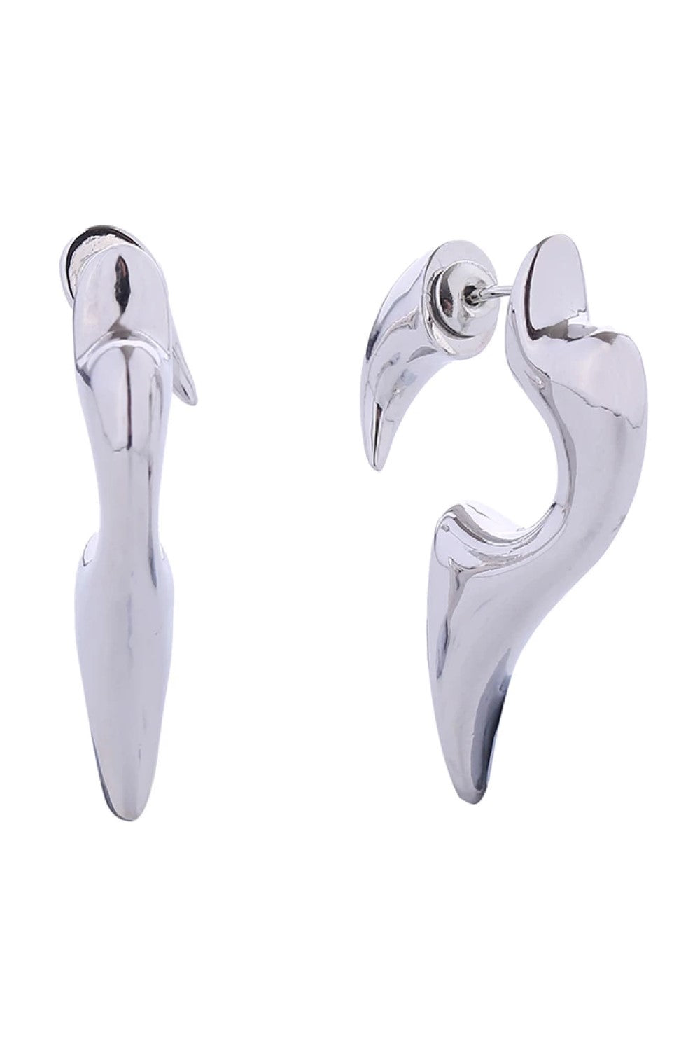 White Gold Delicate angel wings crafted in brass and dipped in luxurious 14K gold or white gold. These hypoallergenic post earrings feature a graceful 3.7cm diameter design, perfect for everyday elegance or special occasions. Lead and nickel compliant for sensitive skin. Expertly made in Korea with quality craftsmanship you can trust. A timeless piece that combines comfort with celestial charm.