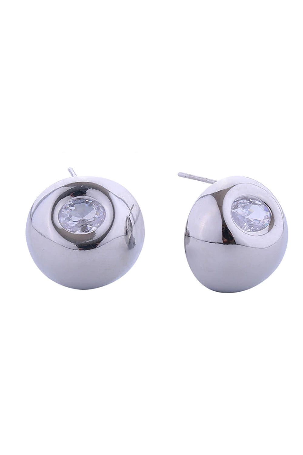 White Gold Make a bold statement with these 14K Chunky CZ Button Post Earrings. Crafted from hypoallergenic brass and adorned with sparkling cubic zirconia stones, these earrings deliver luxury sparkle without the luxury price tag. The generous 1.7cm diameter creates an eye-catching presence that works for both everyday wear and special occasions. Lead and nickel compliant, they're safe for sensitive skin. The secure post back ensures comfortable, all-day wearability.