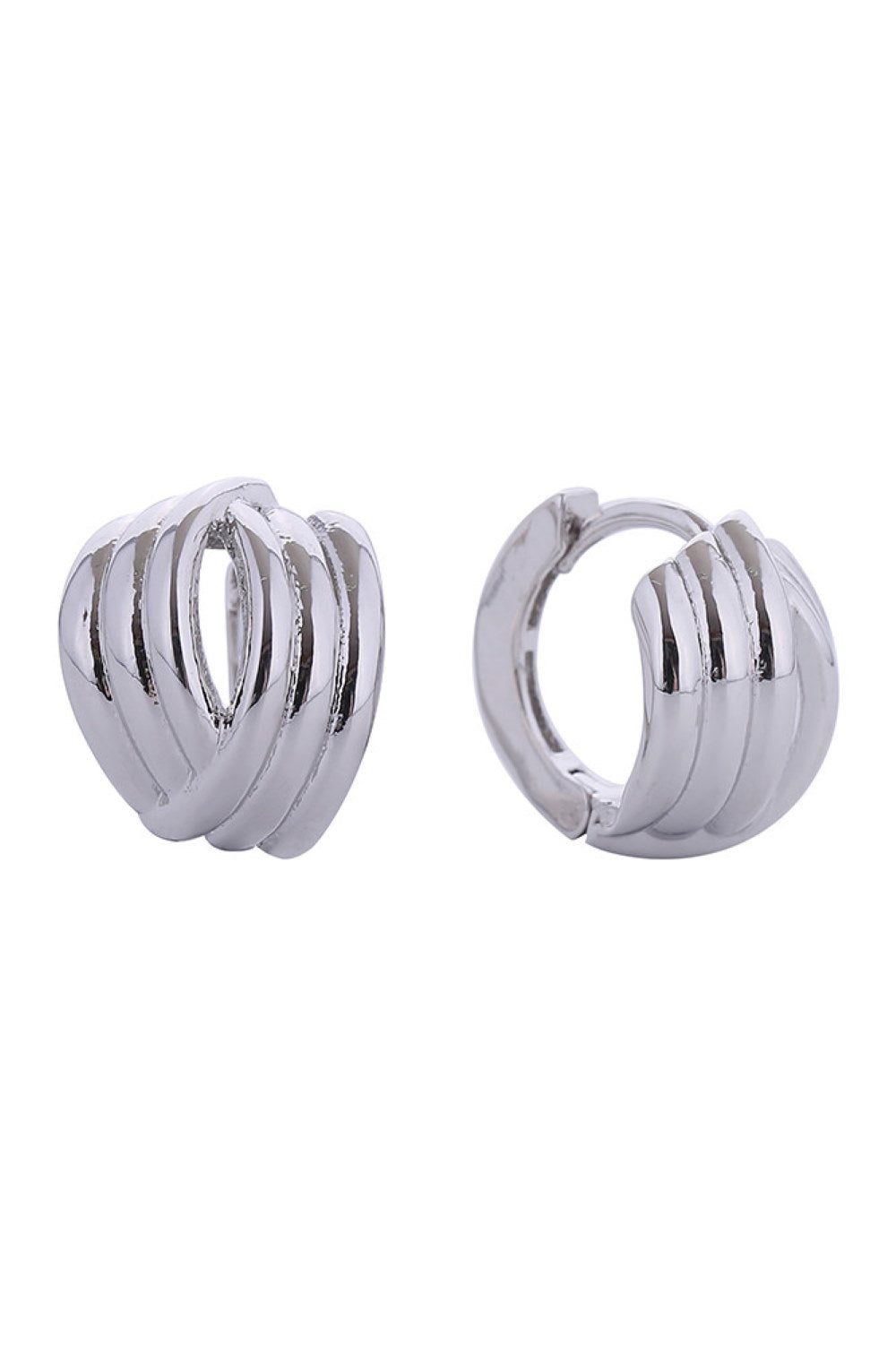 White GOld Elevate your everyday look with these stunning 14K Gold/White Gold Dipped Criss Cross Trio Hoop Earrings. Crafted from hypoallergenic brass, these delicate 1.4cm hoops feature an intricate criss-cross design that catches the light beautifully. Made in Korea with meticulous attention to detail, they're lead and nickel compliant for worry-free wear. Perfect for sensitive ears and versatile enough to transition from day to night.