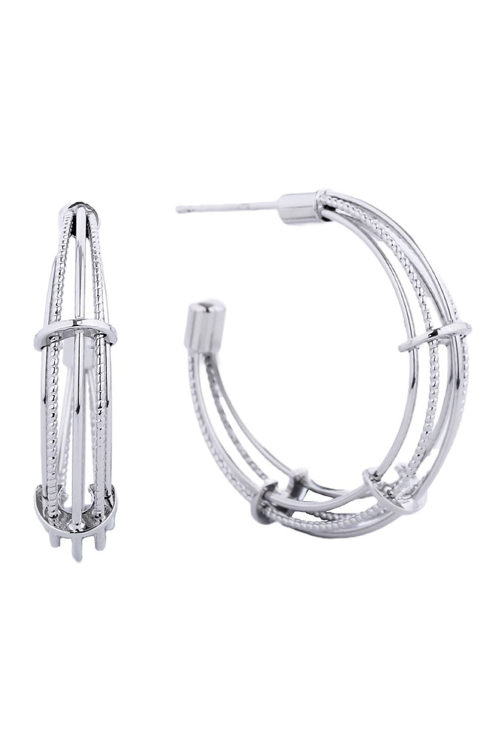 White Gold Elegant square shape post earrings with 14K gold or white gold dipping. Crafted from hypoallergenic brass, these studs are gentle on sensitive skin. Measuring 2.11cm in diameter, they offer a refined geometric look. Lead and nickel compliant for safe, worry-free wear. Perfect for everyday elegance or special occasions.