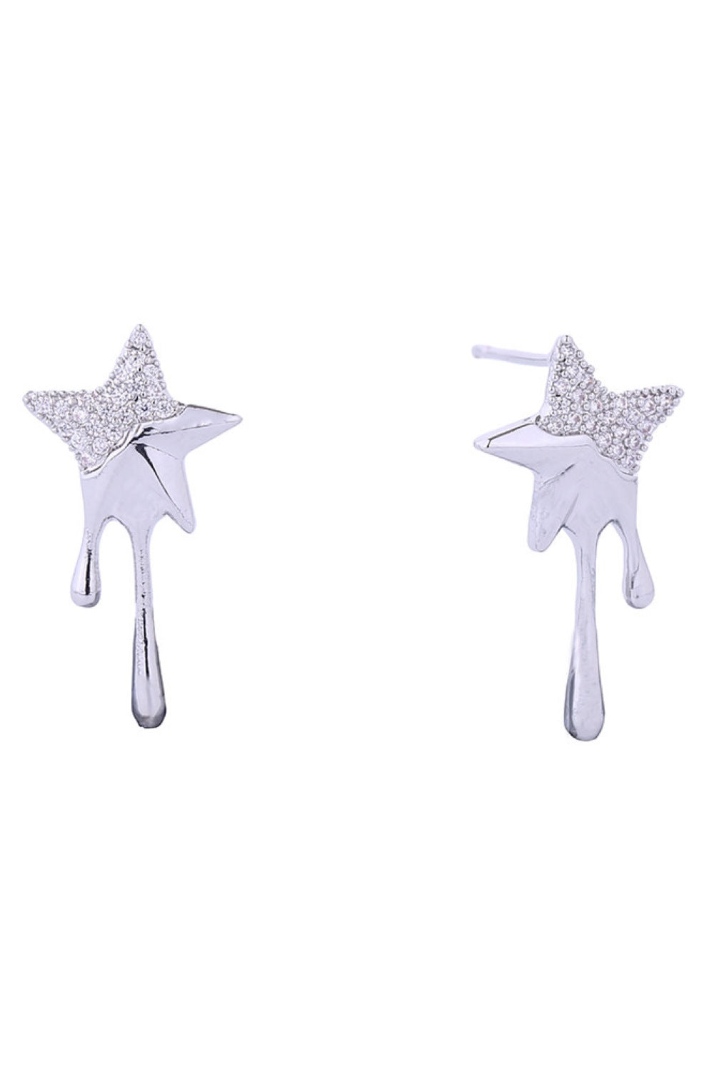 White Gold Elevate your everyday look with these stunning 14K Gold/White Gold Dipped Dripping Star Post Earrings. Crafted from quality brass and adorned with sparkling cubic zirconia, these earrings combine elegance with comfort. At 2.5cm, they're the perfect size for versatile styling whether you're dressing up or keeping it casual.