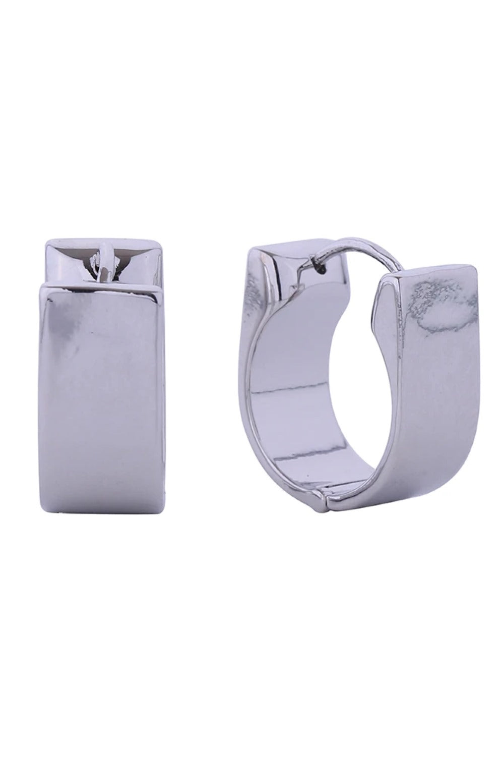 White Gold Elegant flat top huggie earrings crafted in 14K gold or white gold-dipped brass. These hypoallergenic earrings feature a sleek 1.5cm diameter design that hugs the earlobe for a refined, minimalist look. Lead and nickel compliant for sensitive skin. Expertly made in Korea.