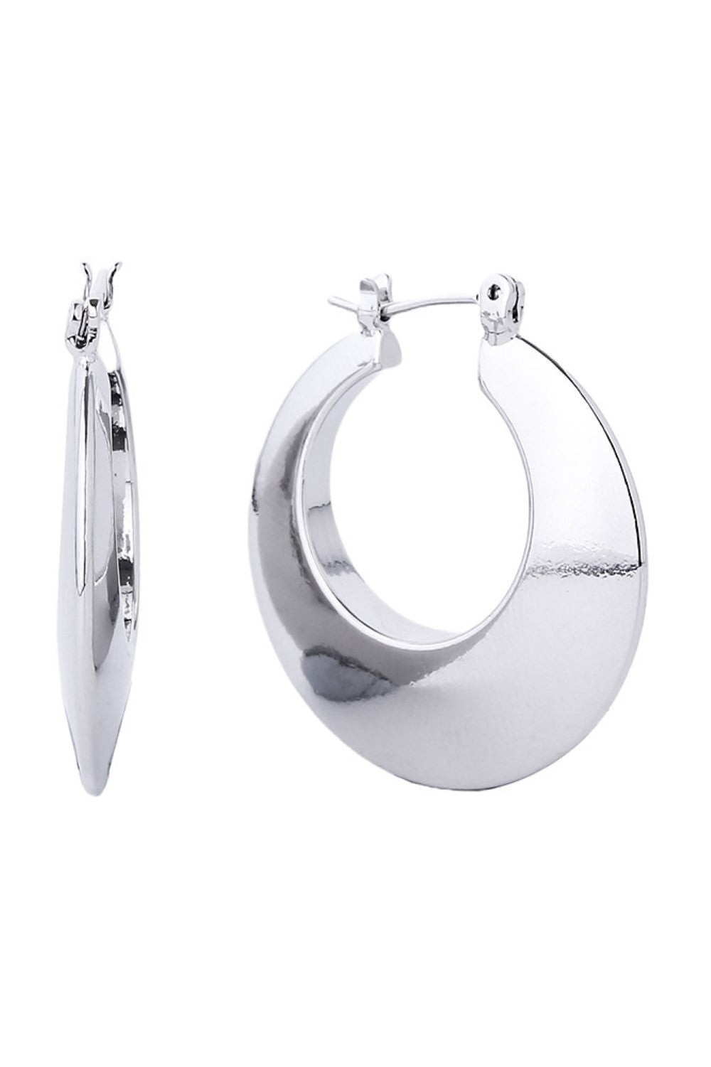 Whte Gold Elegant hoop earrings crafted from hypoallergenic brass with a luxurious 14K gold and white dip finish. These timeless pieces feature a secure pin catch closure and measure 3.18cm in diameter the perfect size for everyday wear or special occasions. Lead and nickel compliant, making them safe for sensitive skin. A versatile addition to any jewelry collection.