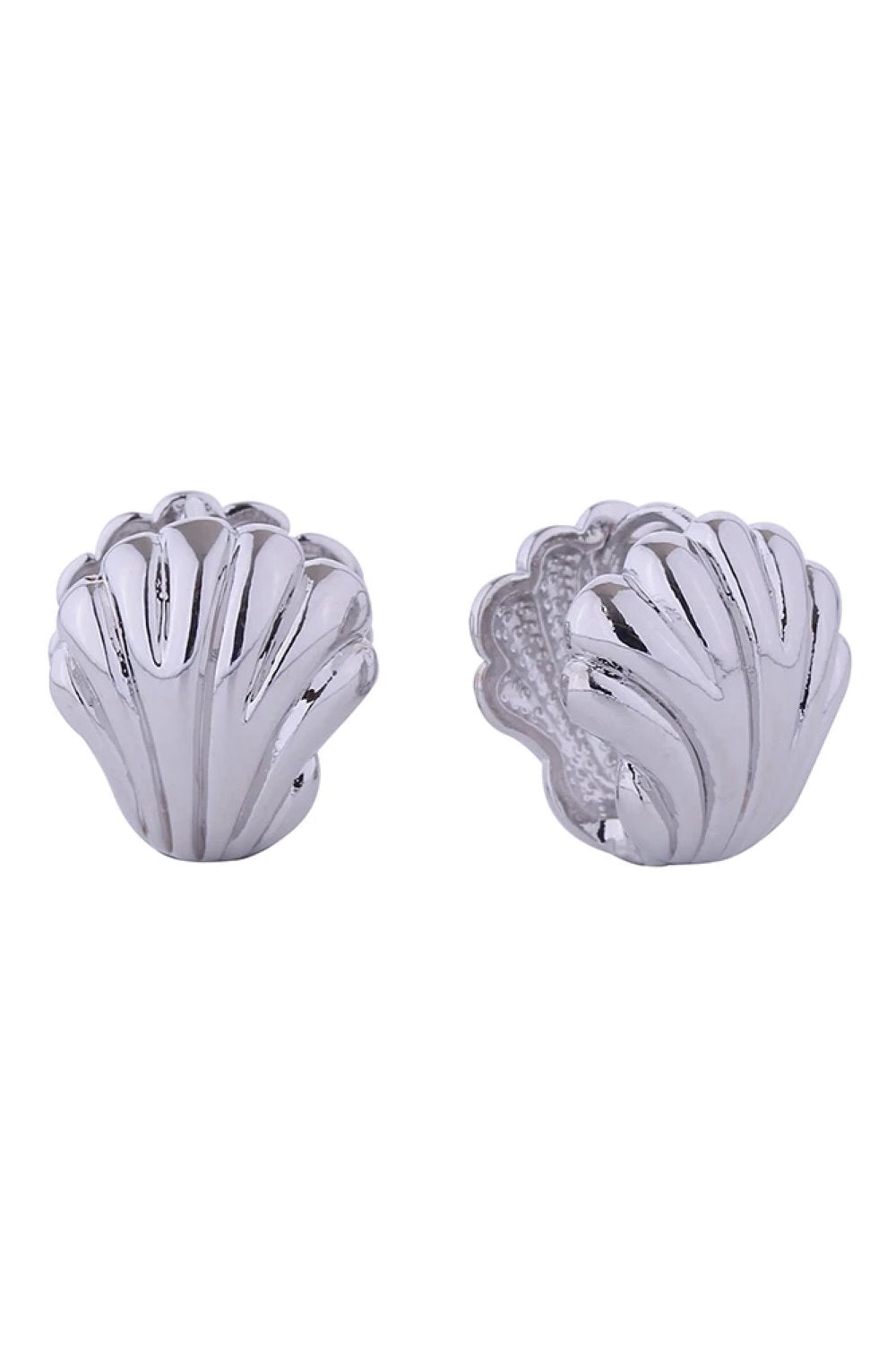 White Gold Delicate mini shell huggie earrings crafted in brass with 14K gold or white gold dipping. These hypoallergenic beauties measure 1.5cm in diameter, perfect for everyday elegance. Lead and nickel compliant for sensitive skin. Expertly made in Korea, they're the ideal addition to any jewelry collection.
